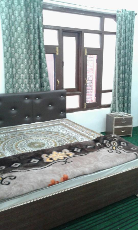 Little Kashmir Bed & Breakfast