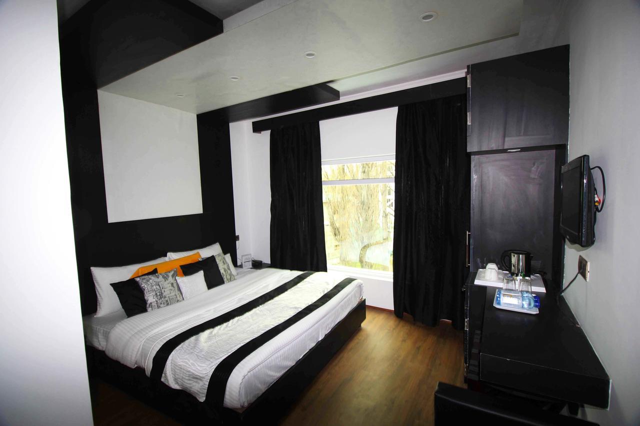 Green Leaf 3* Srinagar (Jammu and Kashmir)