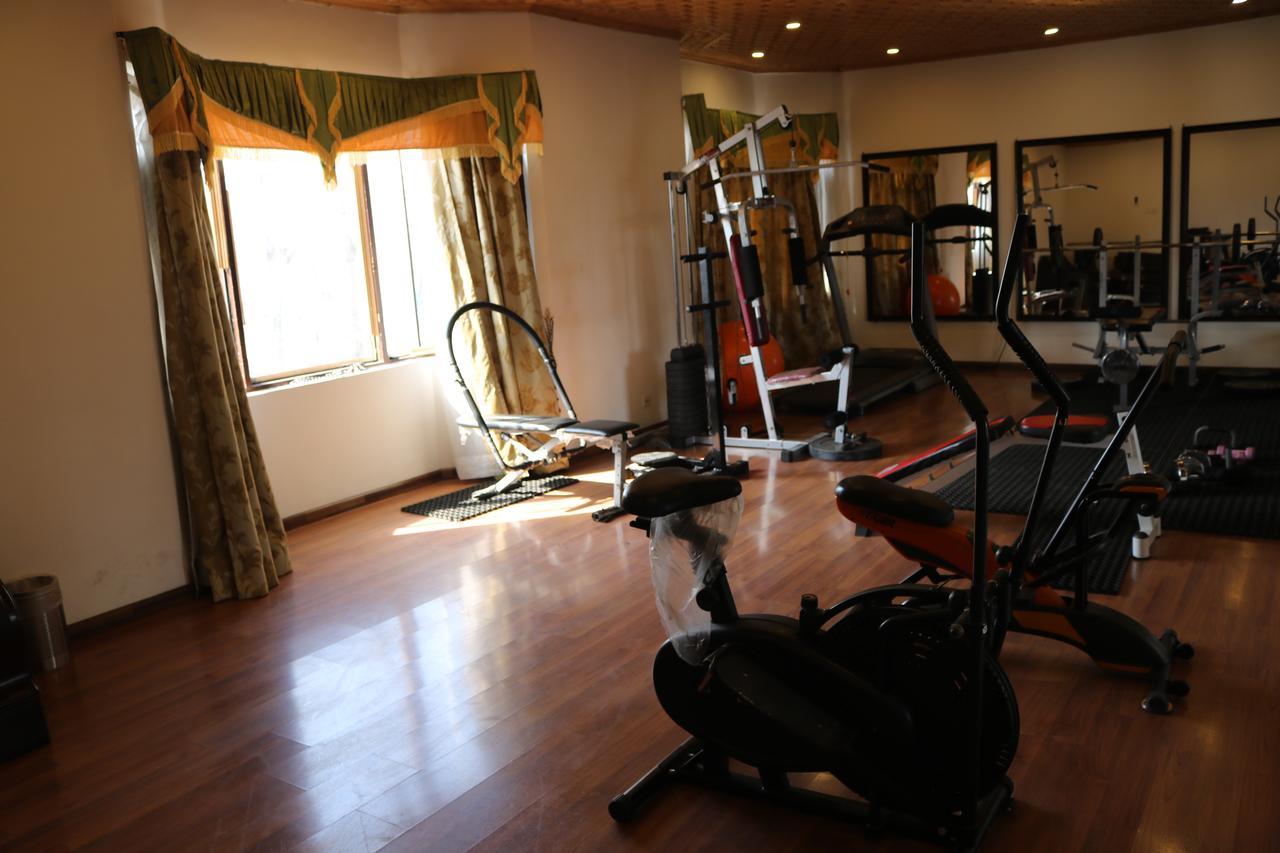 Mannat Hotel Srinagar (Jammu and Kashmir)