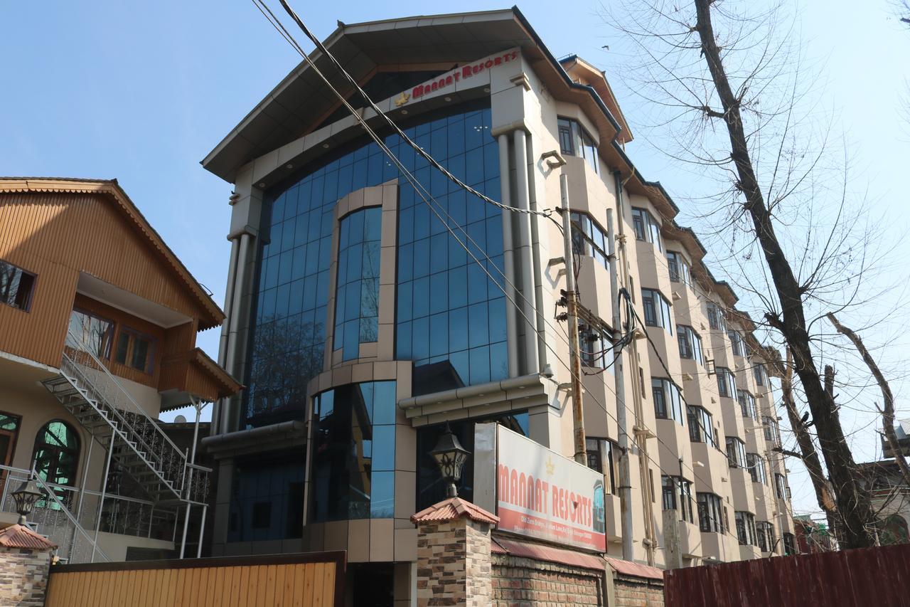 Hotel Mannat Srinagar (Jammu and Kashmir)