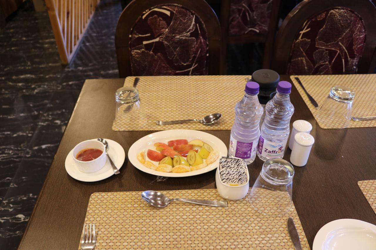 Mannat Hotel