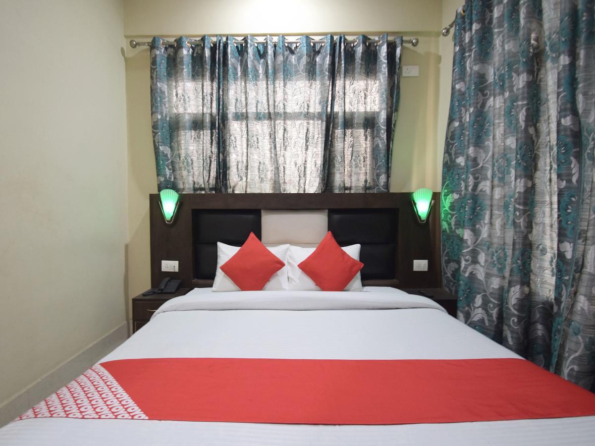 Hotel Oyo 12202 Samar 2*