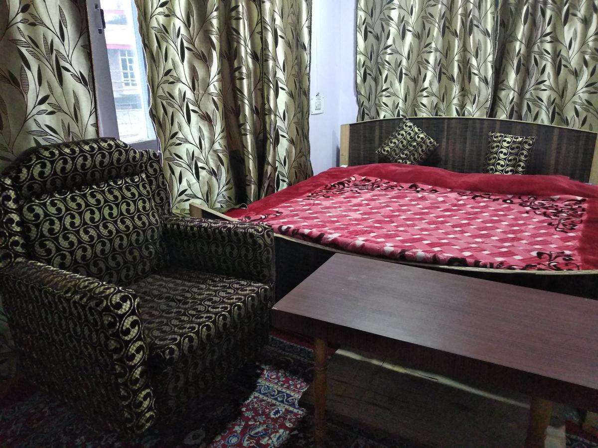 Gulab 5* Srinagar (Jammu and Kashmir)