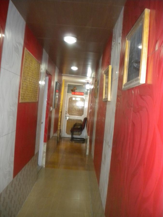 Hotel Blooming Dale Srinagar (Jammu and Kashmir)