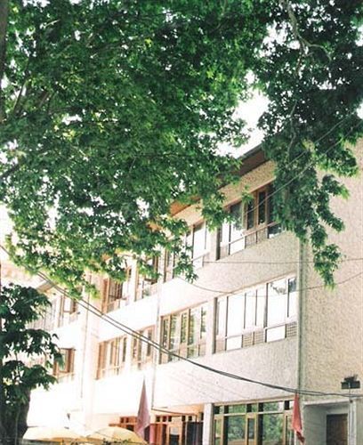 Ahdoos Srinagar (Jammu and Kashmir)