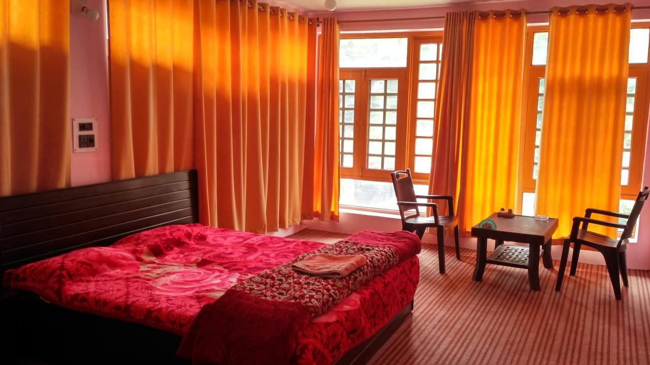 Hotel Joy Homestay *
