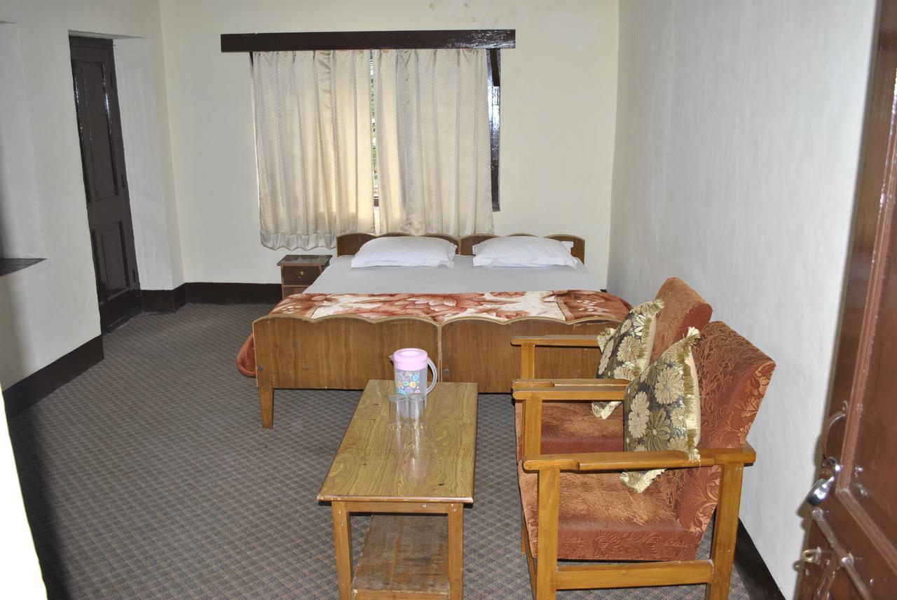 Lakshmi Guest house Srinagar (Jammu and Kashmir)