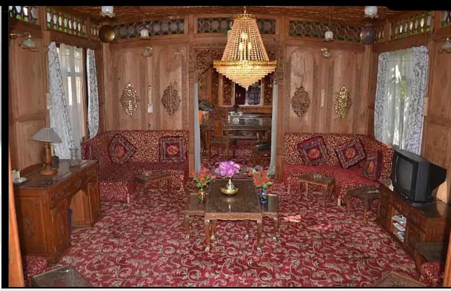 House Boat New Manora 2* Srinagar (Jammu and Kashmir)