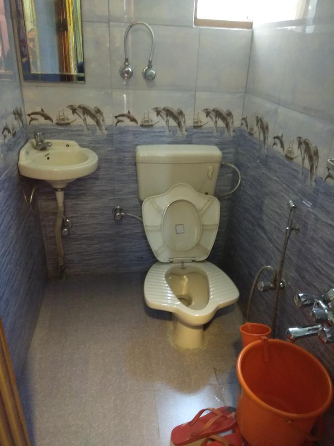 Jannat Guest house Srinagar (Jammu and Kashmir)