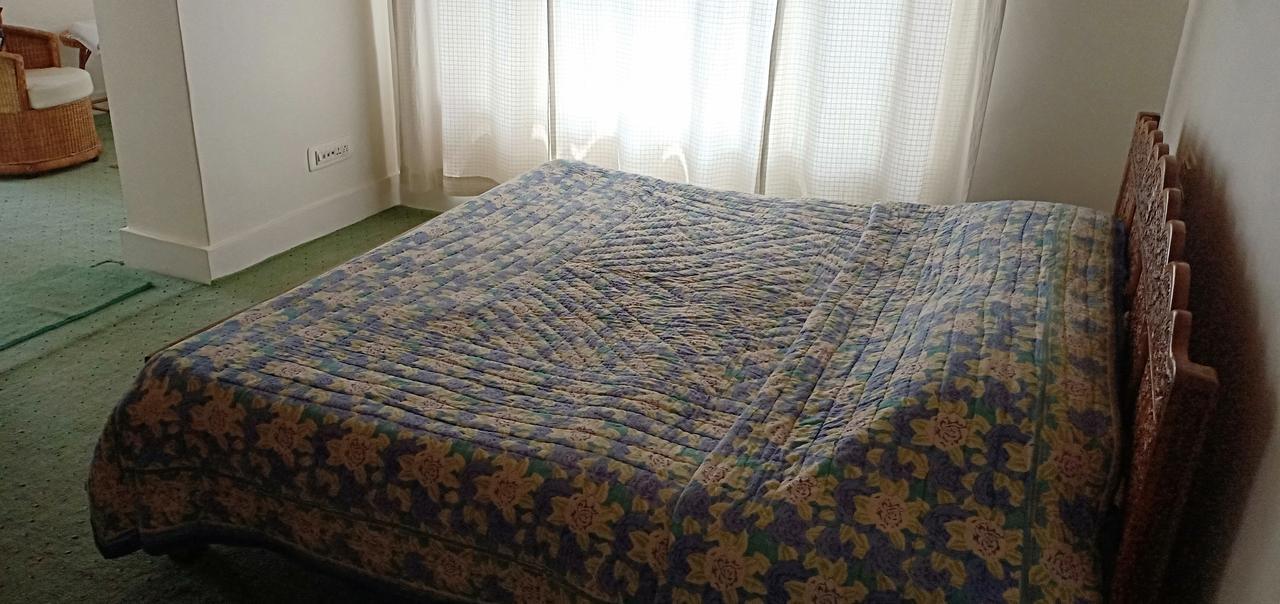 Snow Leopard Bed & Breakfast Srinagar (Jammu and Kashmir)