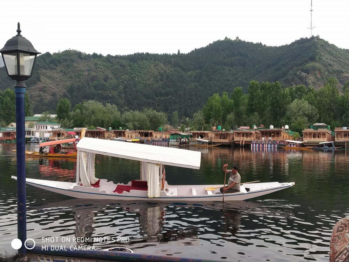 Houseboat - City Of Kashmir Hotel 2*