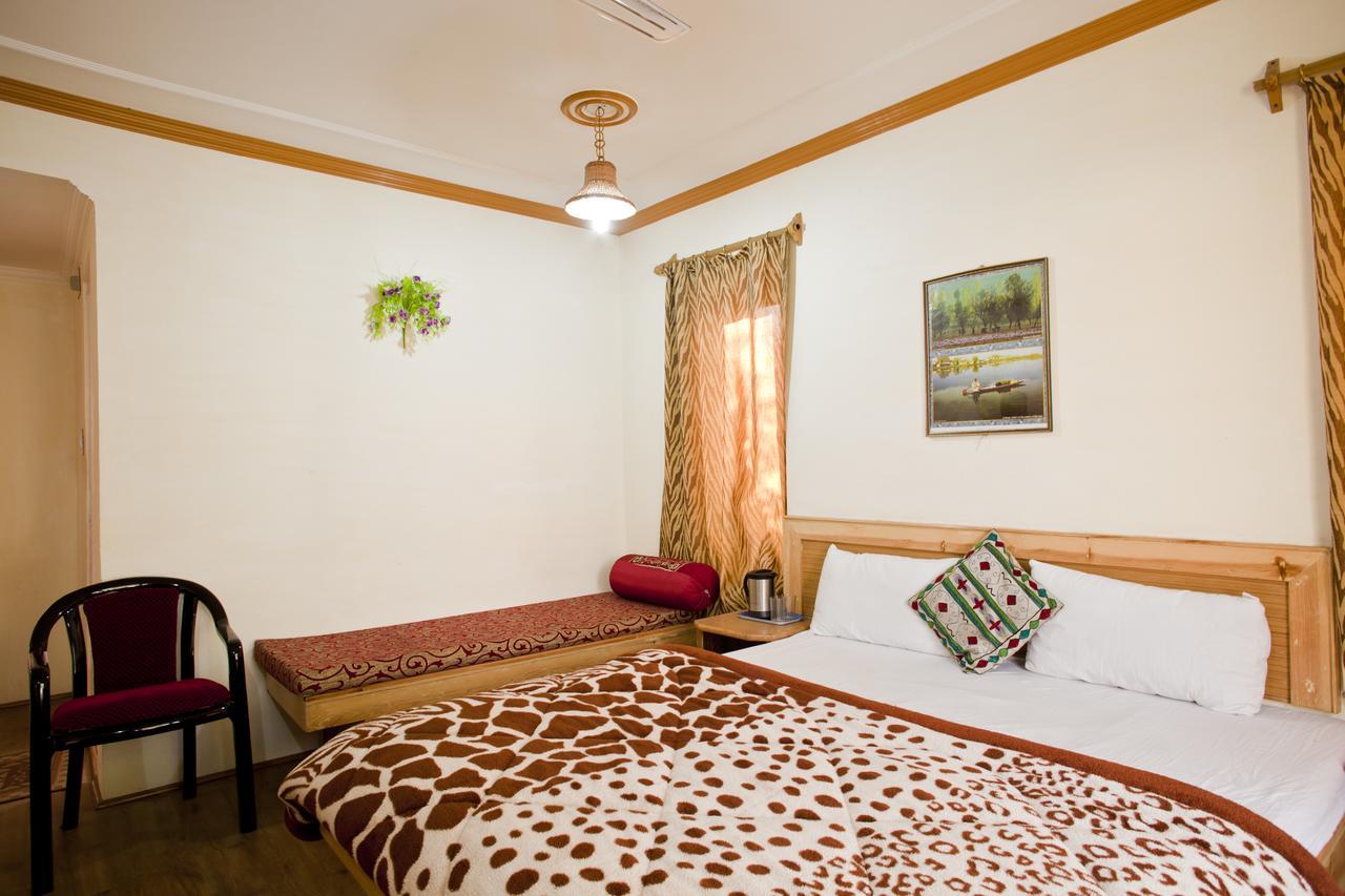 Royal Star Hotel Srinagar (Jammu and Kashmir)