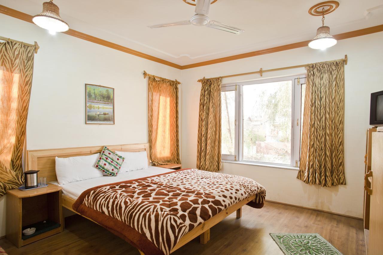 Royal Star Hotel