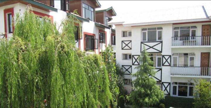Royal Star Hotel