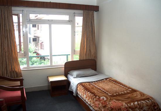 Shamus Javed * Srinagar (Jammu and Kashmir)