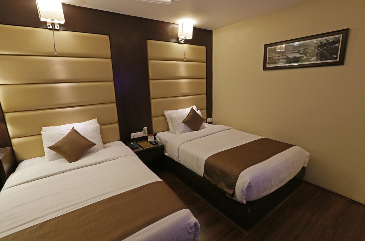 Clarks 4* Srinagar (Jammu and Kashmir)