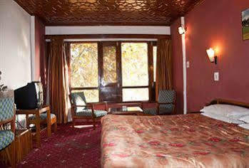 Hotel Ahdoos 3*