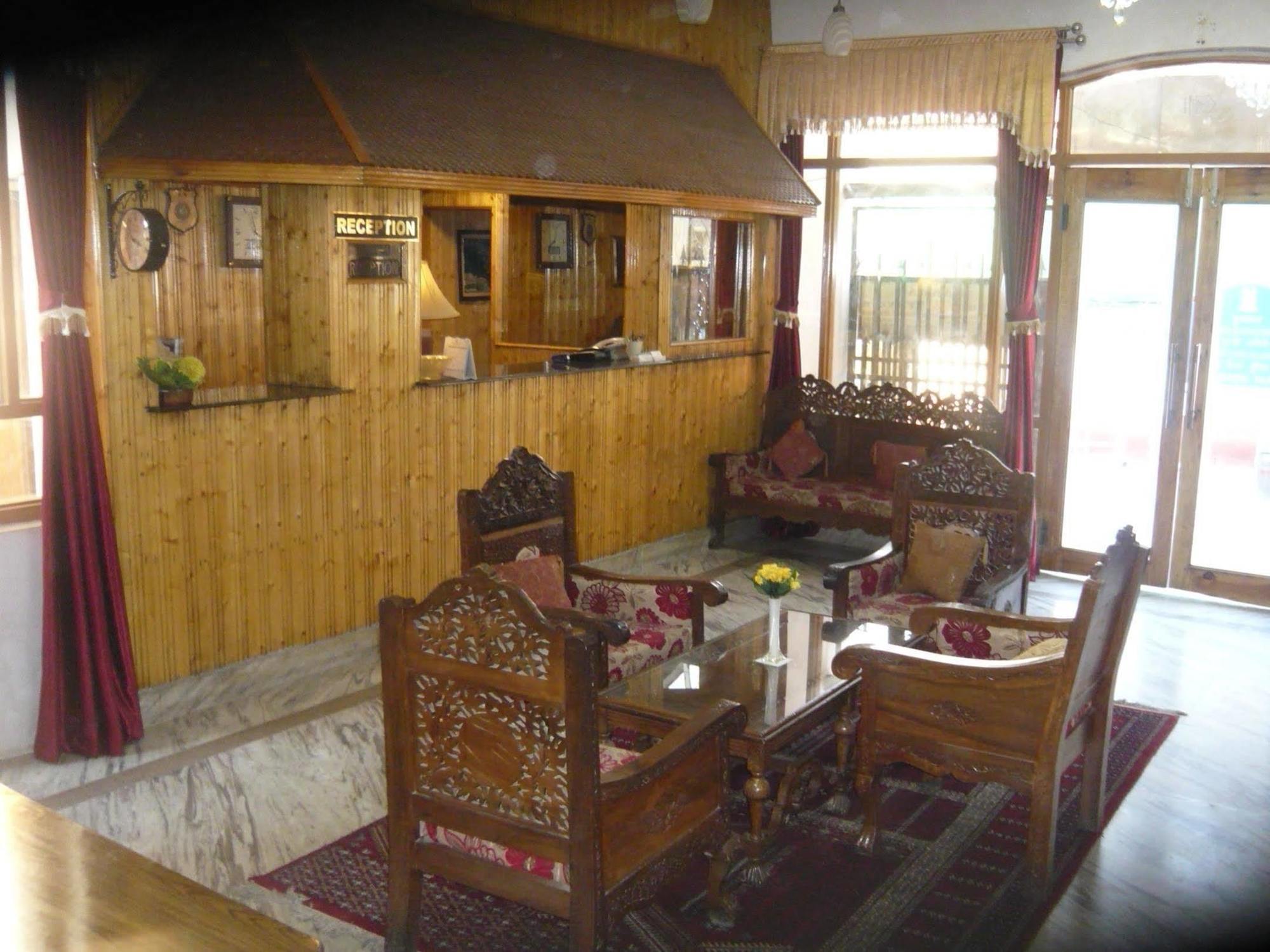 Hotel Akbar