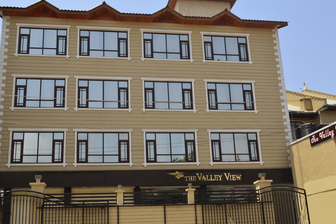 The Valley View Kashmir Hotel 4*