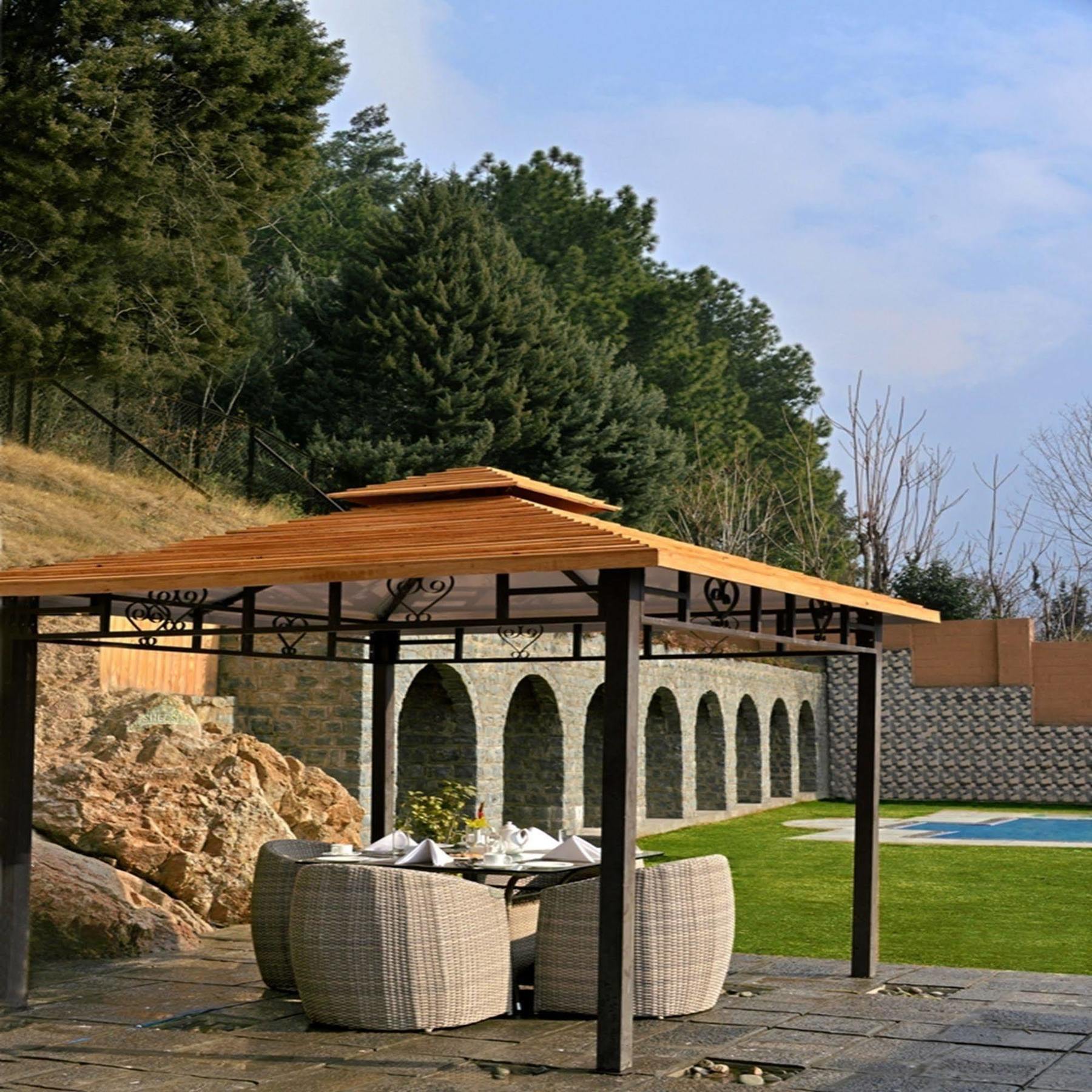 Golden Tulip Hotel 4*