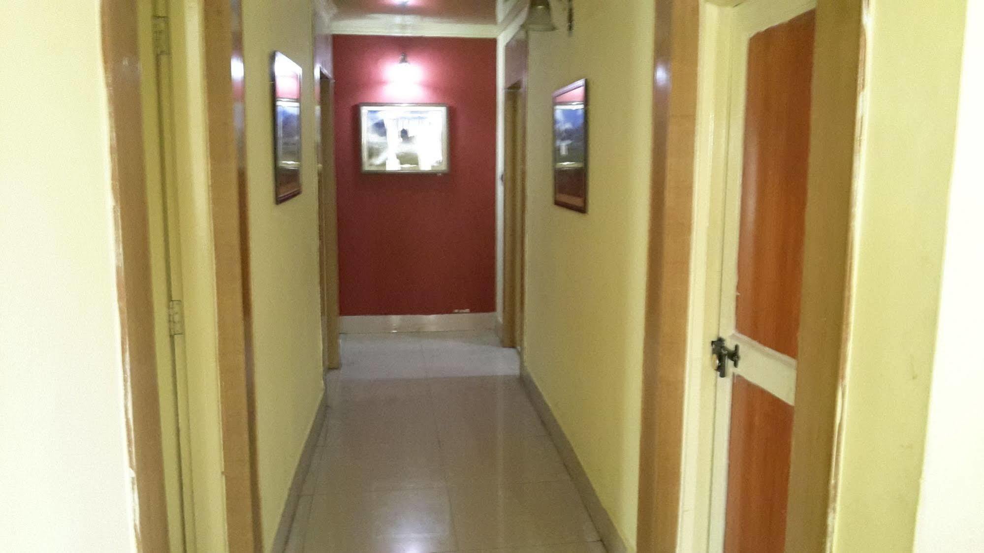 Bed & Breakfast Oyo 4529 Star Of Kashmir 3*