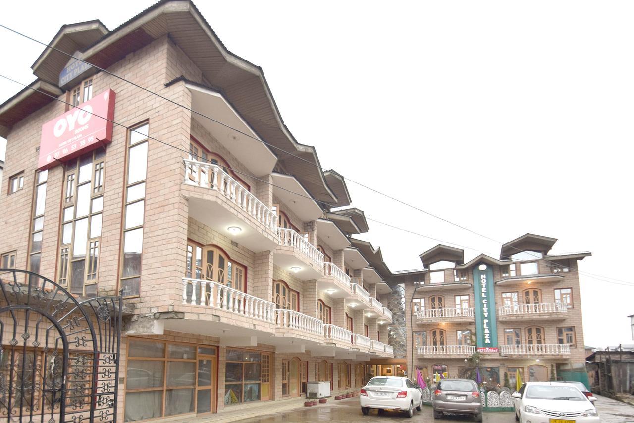 Oyo 4694 Plaza 3* Srinagar (Jammu and Kashmir)