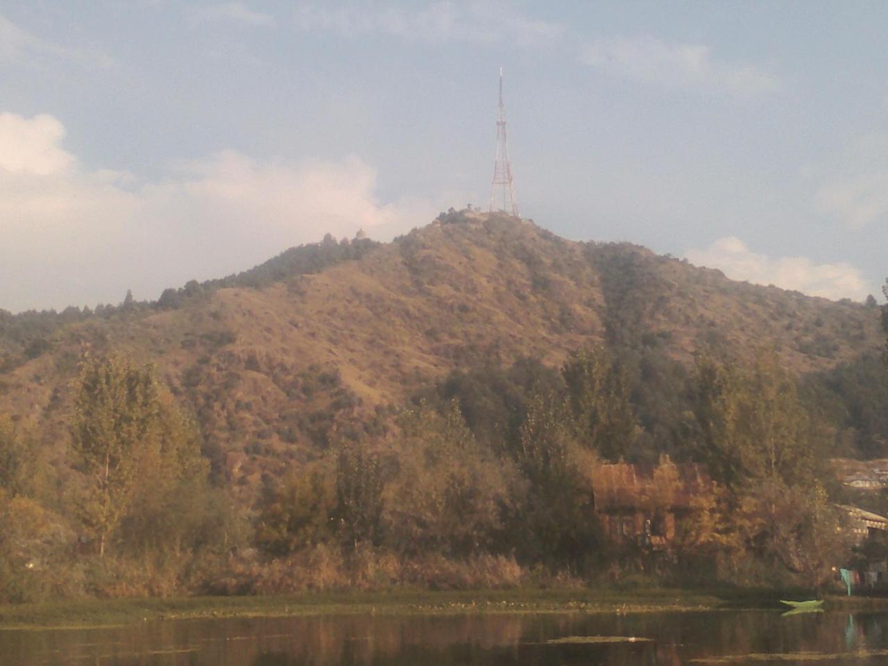 House Boat-pana Four In Kashmir Botel *