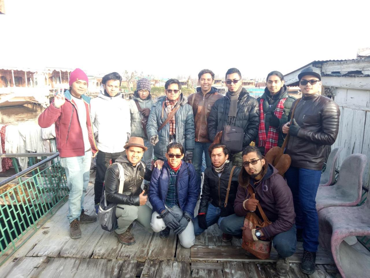Botel Young Shahzada Group Of Houseboats Srinagar (Jammu and Kashmir)