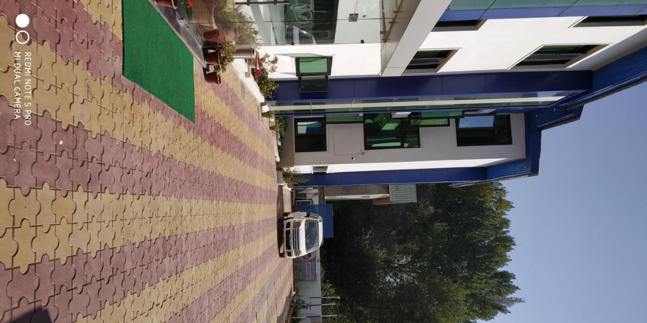 Valley Orchid Inn 3*