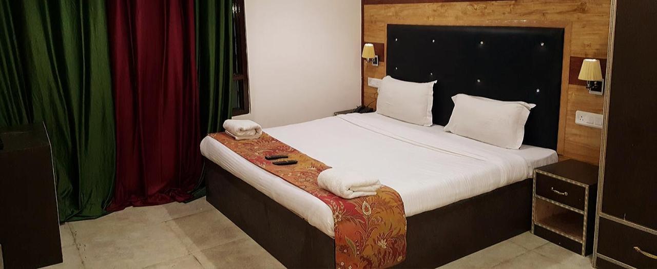 Triden Kashmir Hotel Srinagar (Jammu and Kashmir)