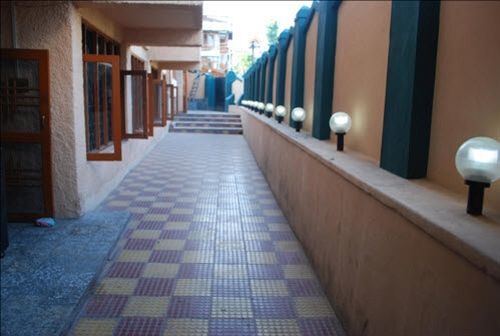Relax 3* Srinagar (Jammu and Kashmir)