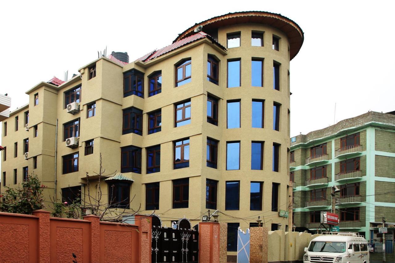Centre Point 3* Srinagar (Jammu and Kashmir)