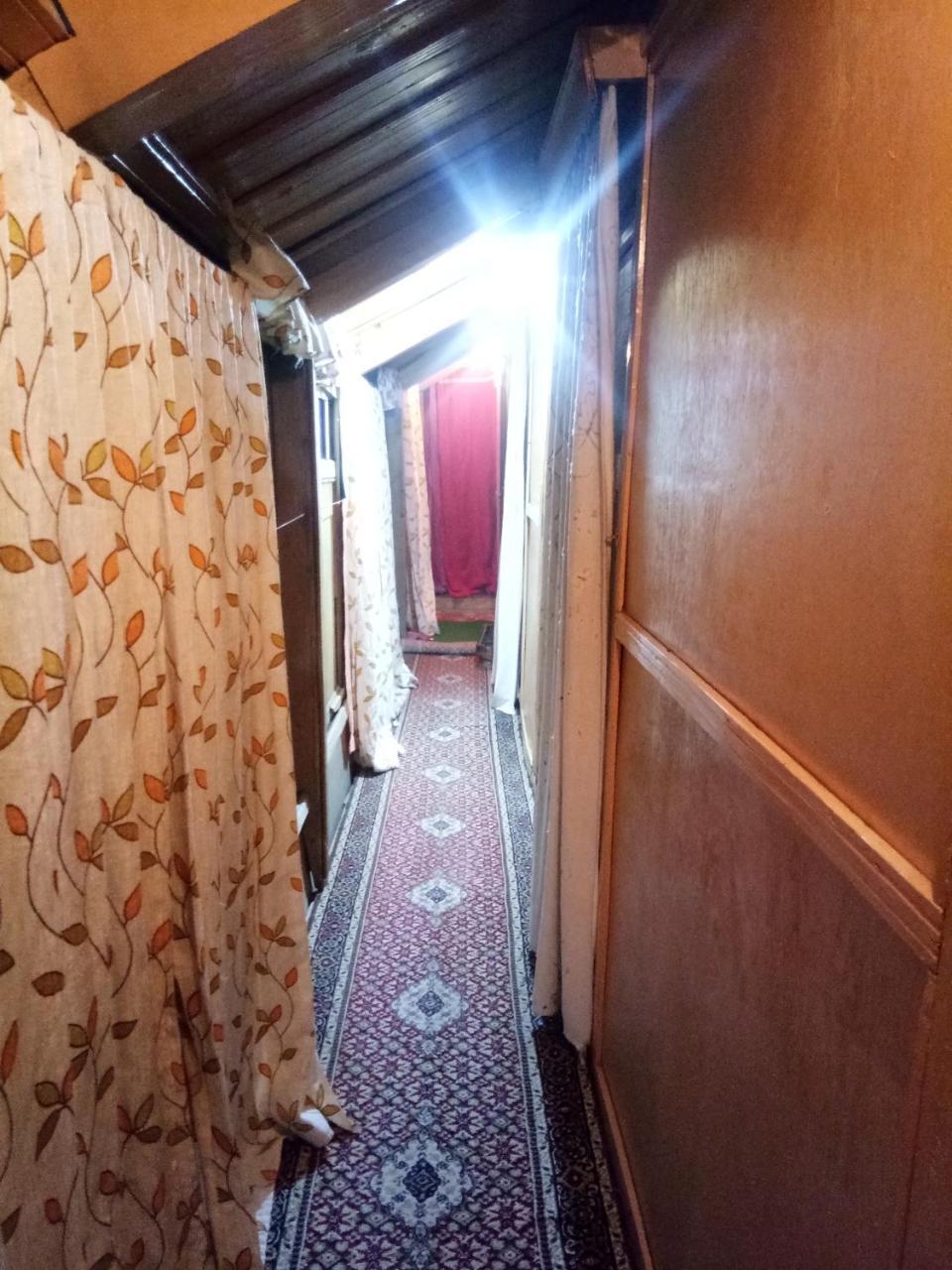 Homestay Matchless Houseboats