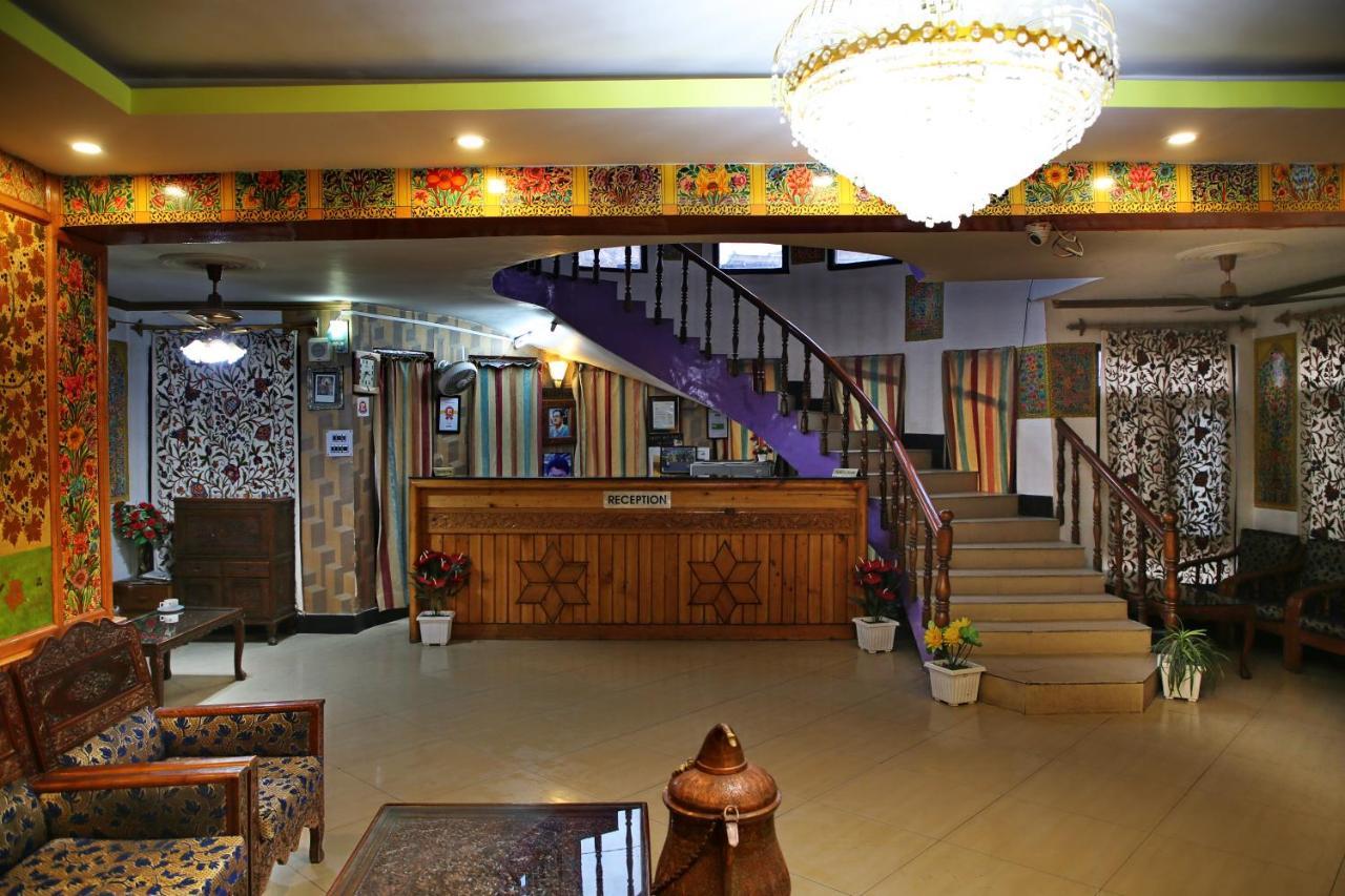Centre Point Hotel 3*