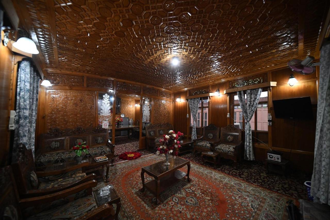 Goona Palace Houseboats 4*