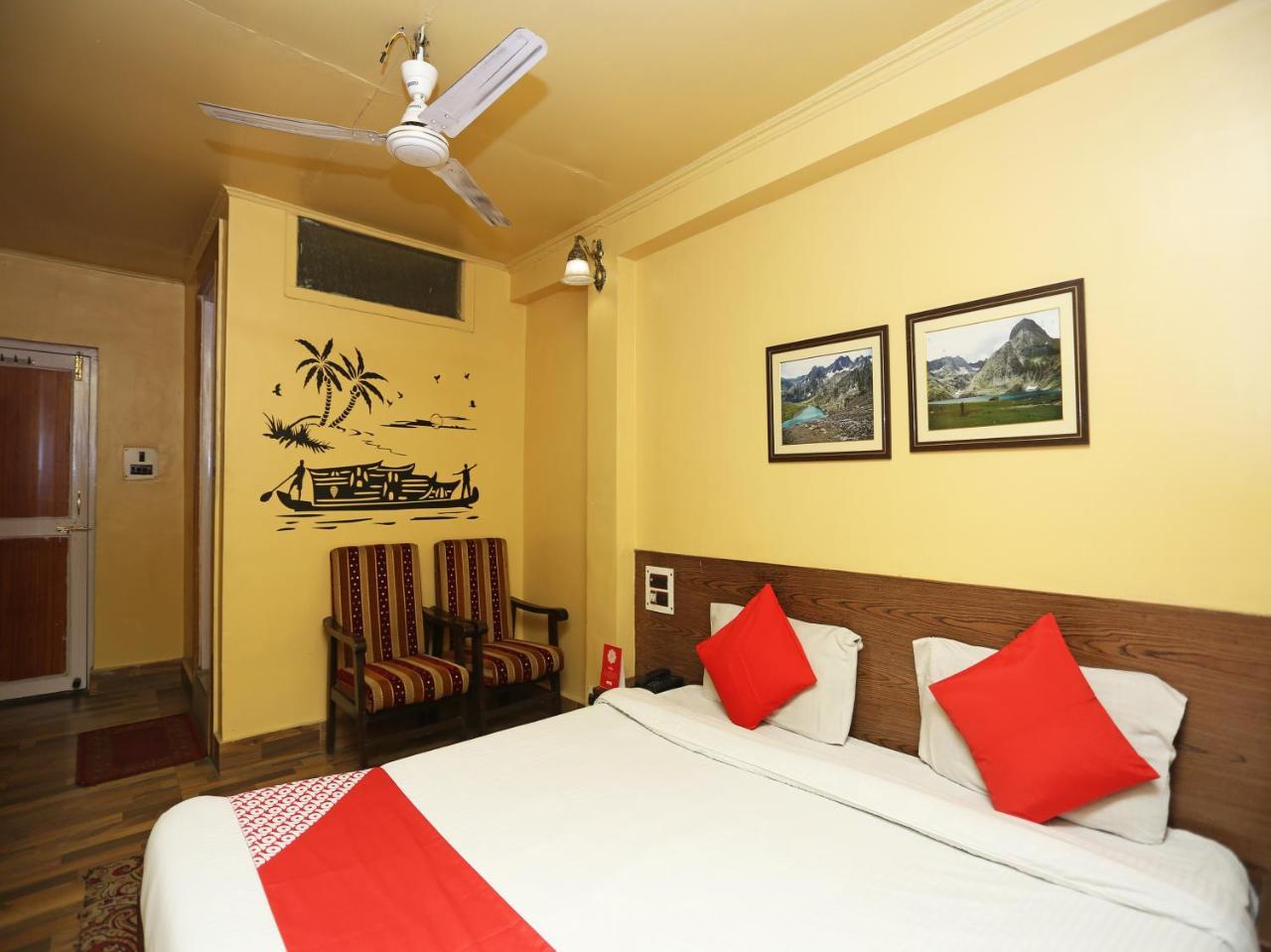 Oyo 4529 Star Of Kashmir 3* Srinagar (Jammu and Kashmir)