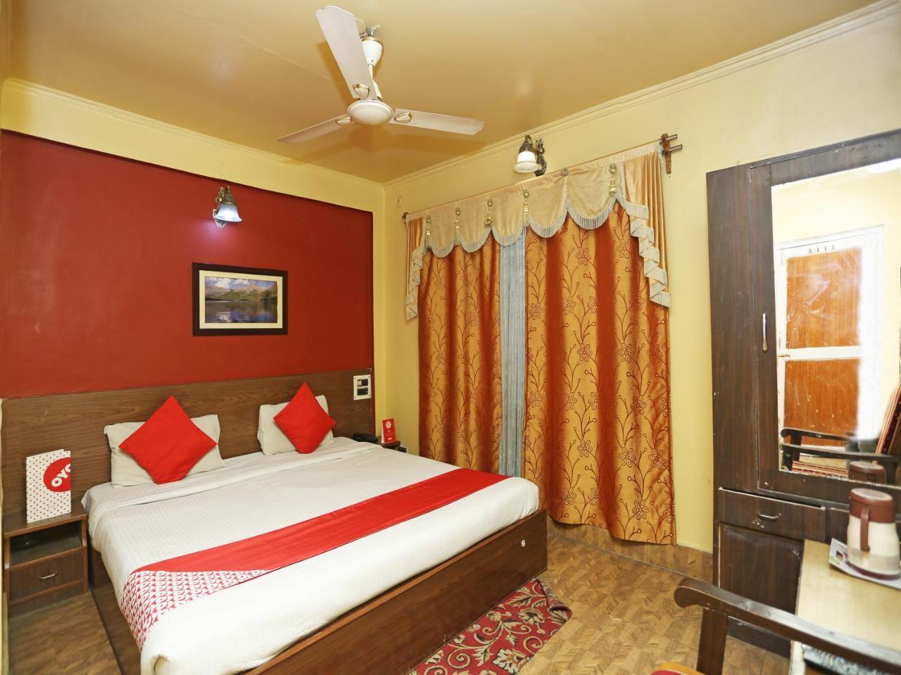 Bed & Breakfast Oyo 4529 Star Of Kashmir 3*