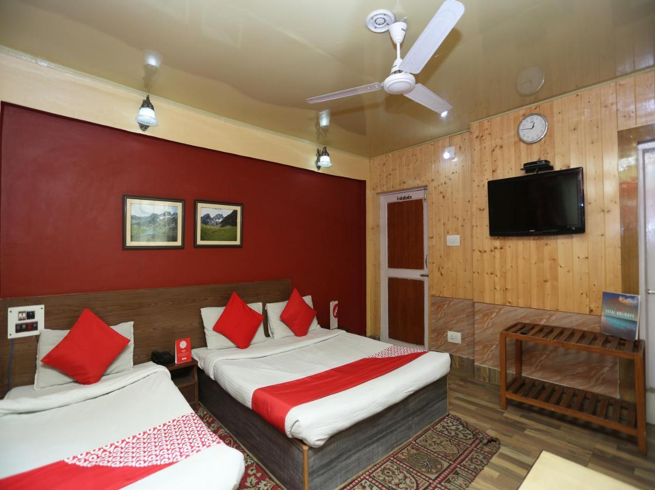 Oyo 4529 Star Of Kashmir