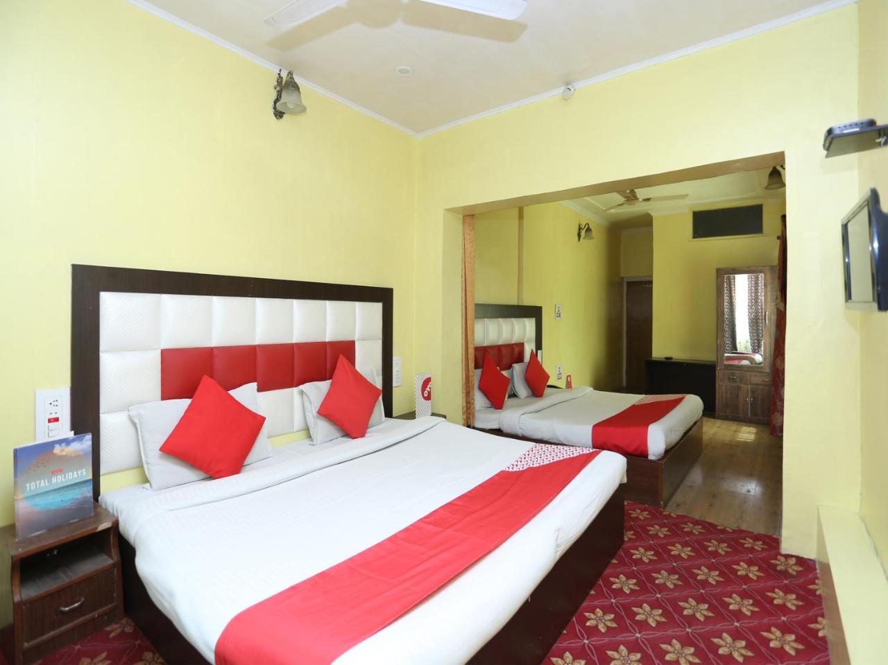 Oyo 4529 Star Of Kashmir Bed & Breakfast Srinagar (Jammu and Kashmir)