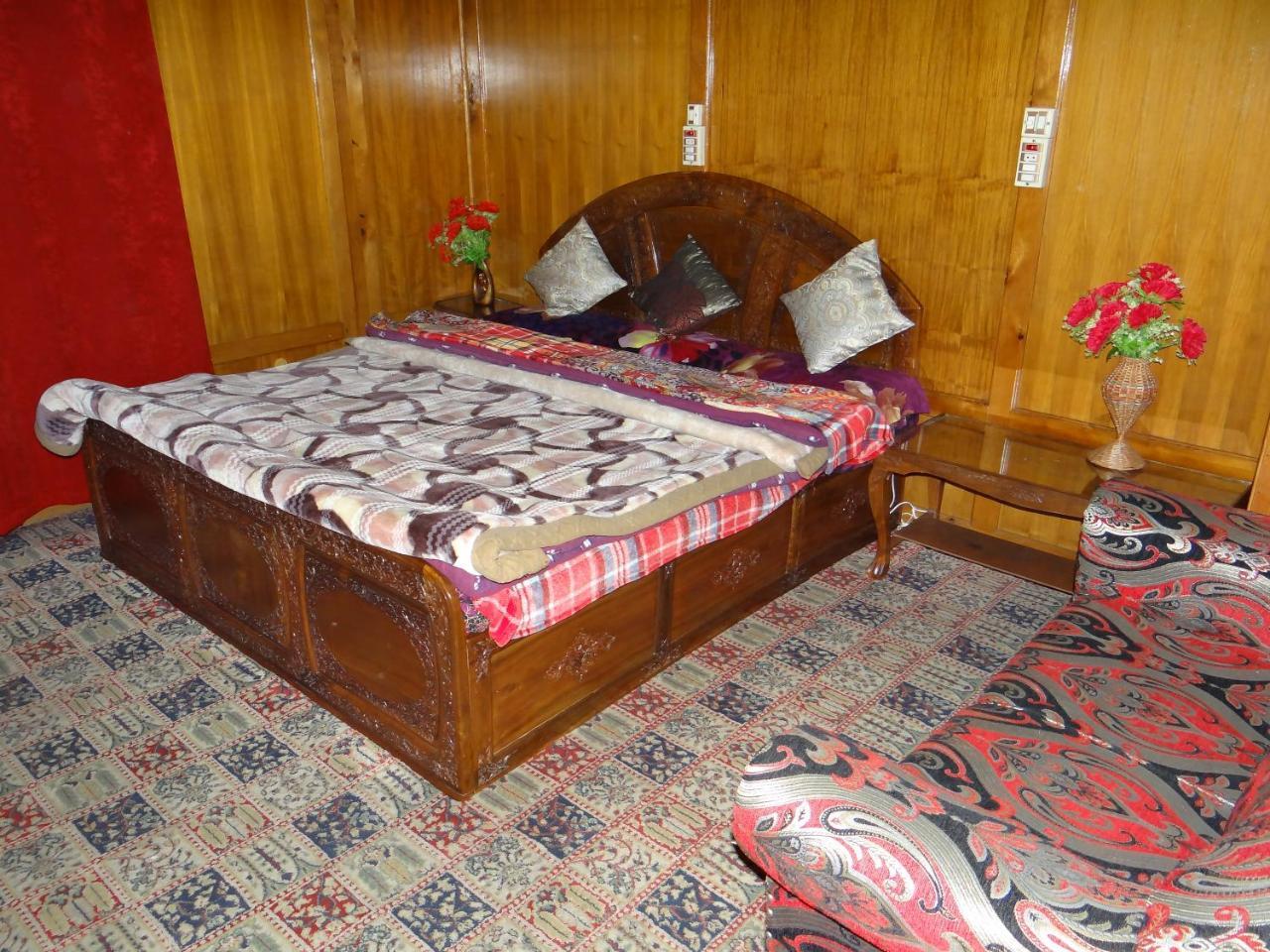 Goona Palace Houseboats 4*
