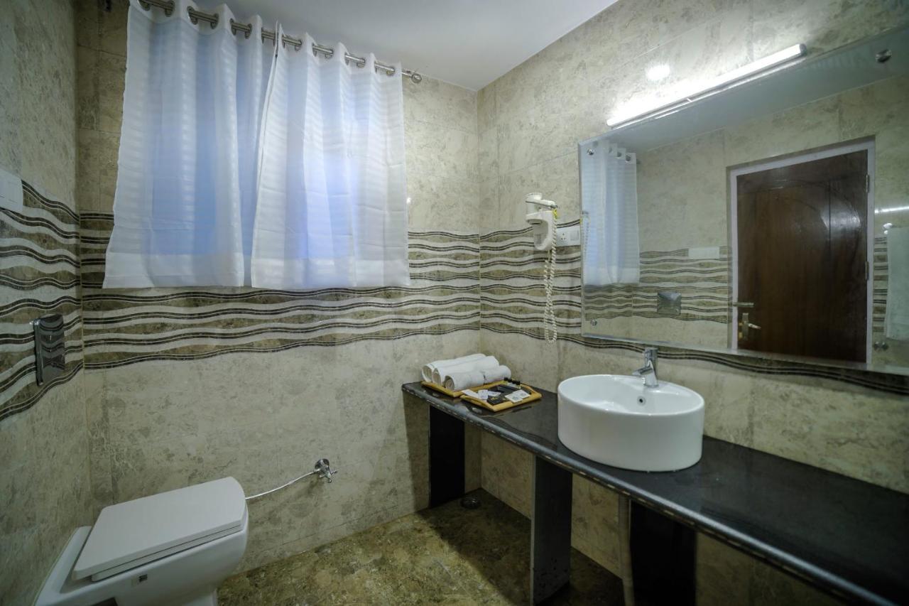 Royal Comfort Regency