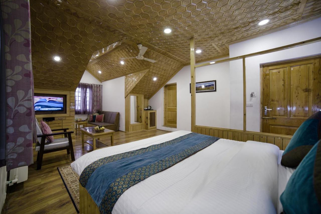 Hotel Royal Comfort Regency