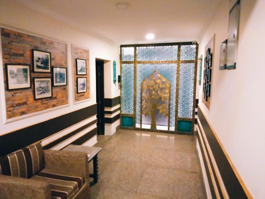 Lee Heritage Hotel *