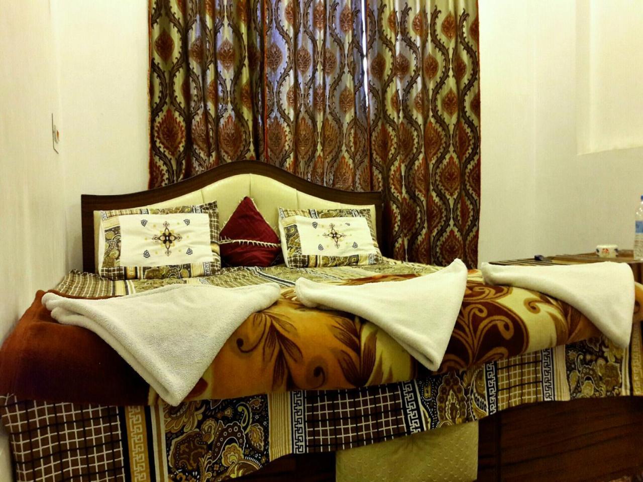 Fabulous Kashmir 2* Srinagar (Jammu and Kashmir)