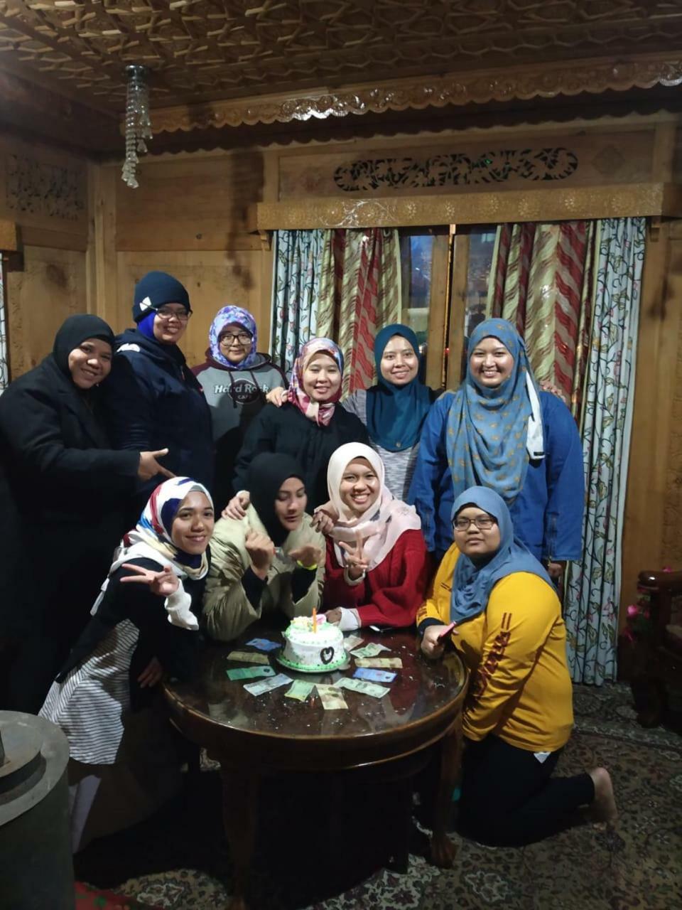 Botel New Bombay Heritage Group Of Houseboats Srinagar (Jammu and Kashmir)