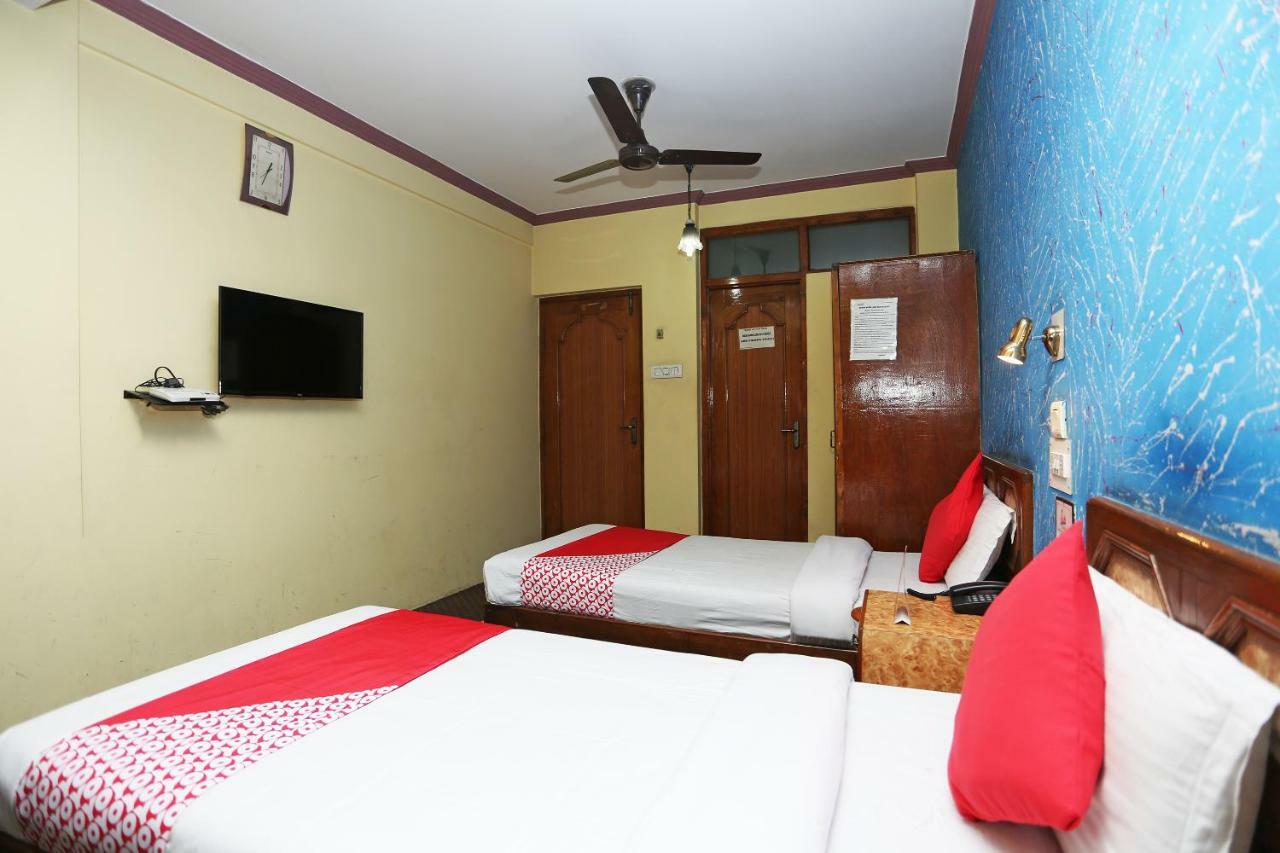 Oyo 24966 Grand & Restaurant Hotel