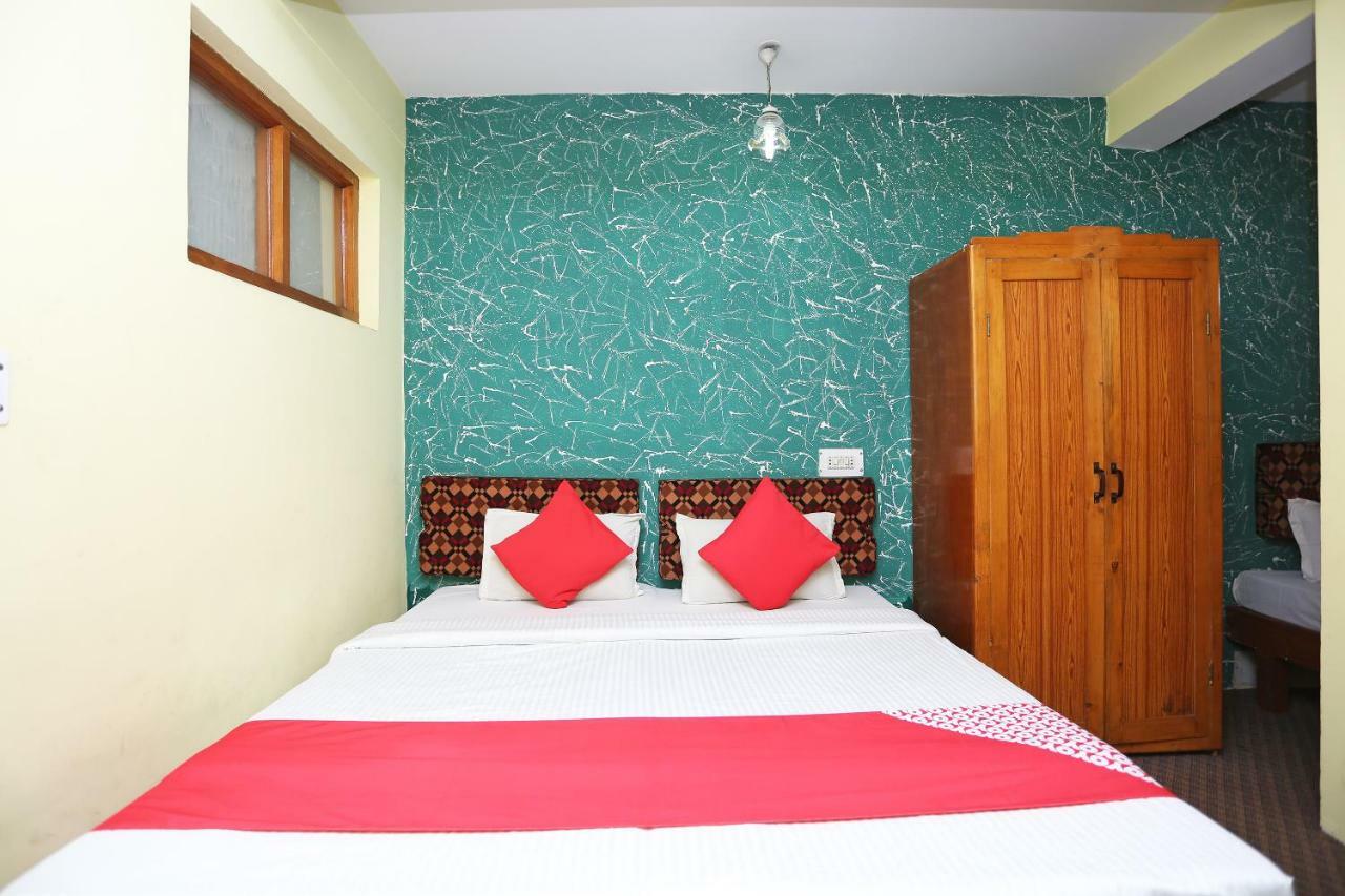 Hotel Oyo 24966 Grand & Restaurant