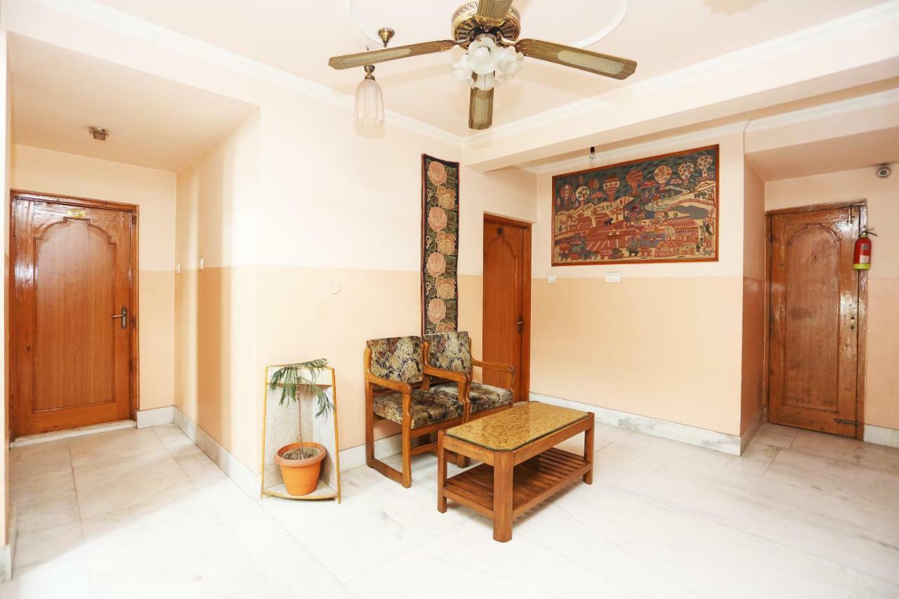 Hotel Oyo 24966 Grand & Restaurant