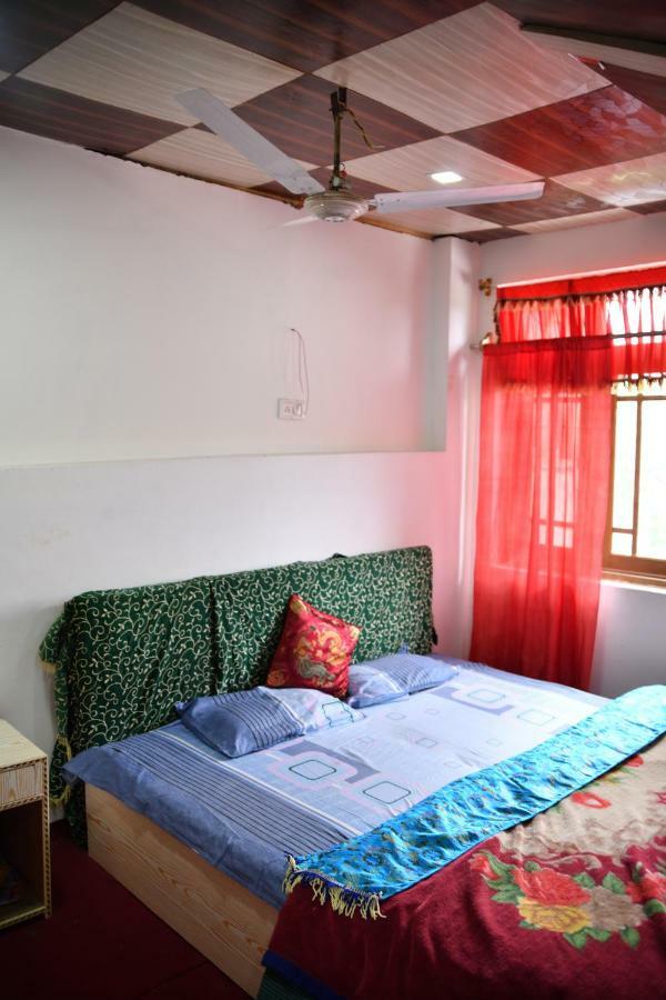 Shamus Javed Homestay *
