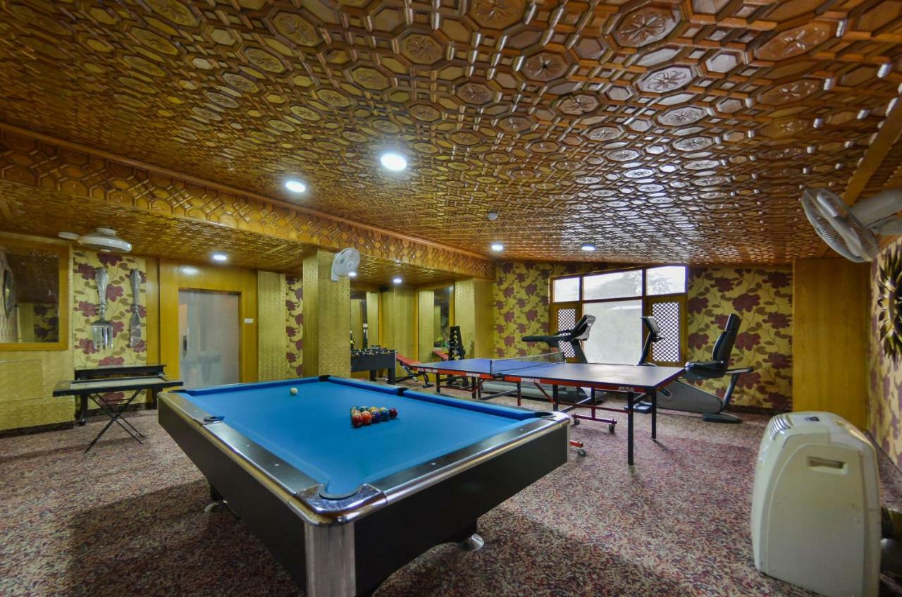 Batra And Residences Hotel Srinagar (Jammu and Kashmir)